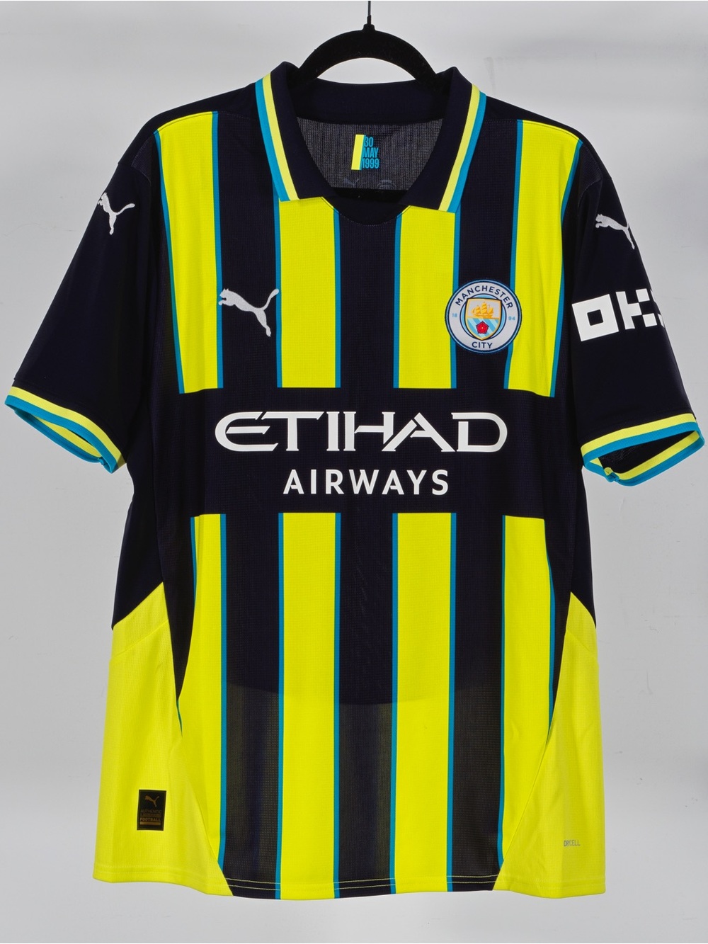 Puma Manchester City 2024/25 Away Jersey - Men’s Large- NWT